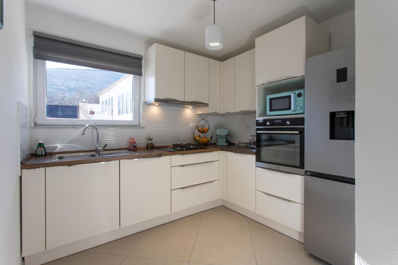Holiday House Daisy Prapatnica Экстерьер фото