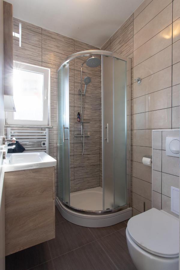 Holiday House Daisy Prapatnica Экстерьер фото